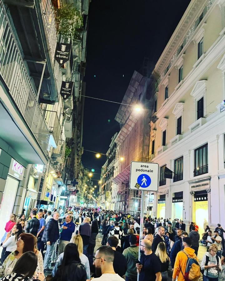 Core&Core Napoli Bagian luar foto