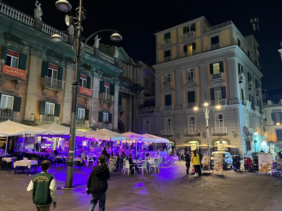Core&Core Napoli Bagian luar foto